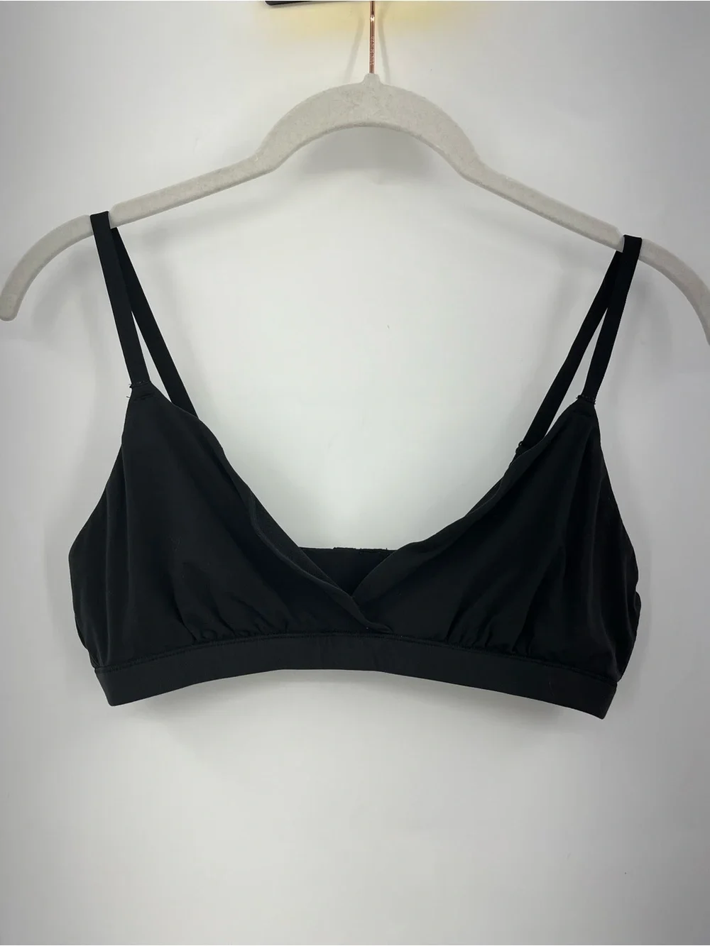 Skims Fits Everybody Crossover Bralette 0793 Black Onyx Size Medium Triangle Bra